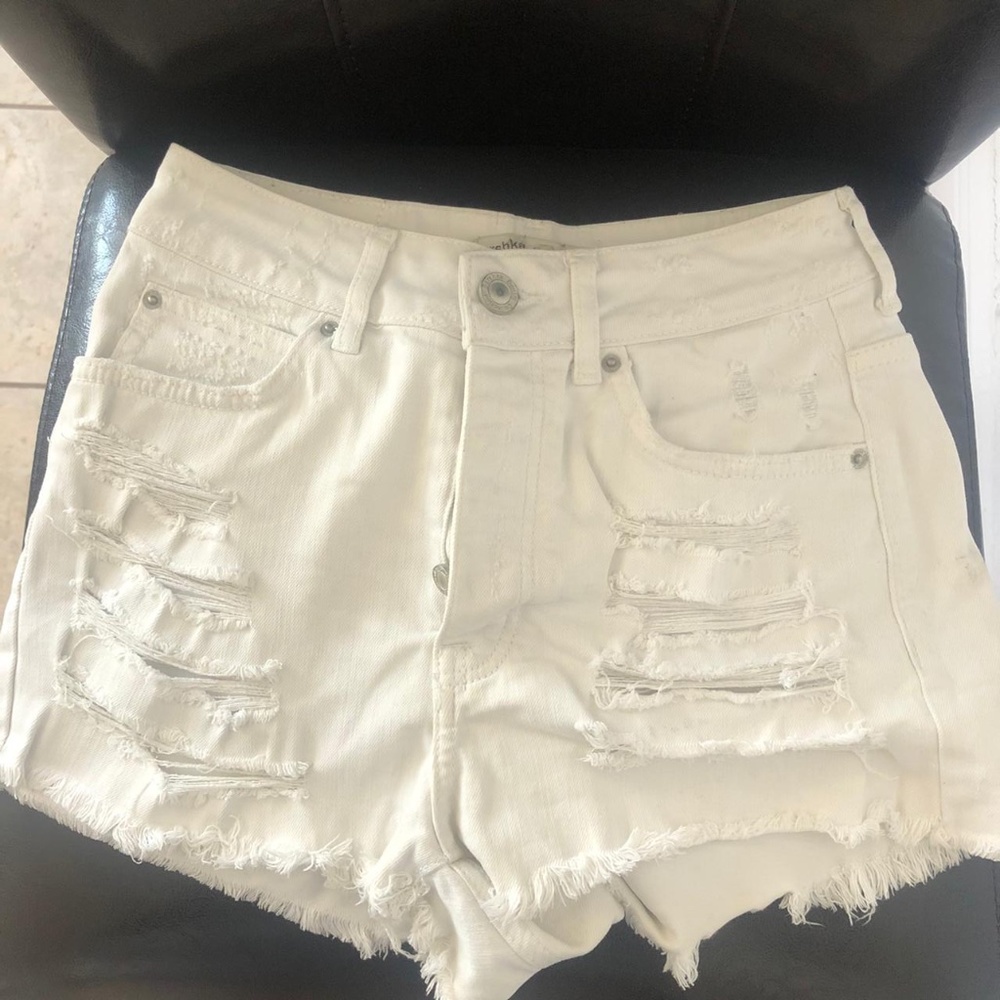 High Rise white denim ripped shorts (Bershka)